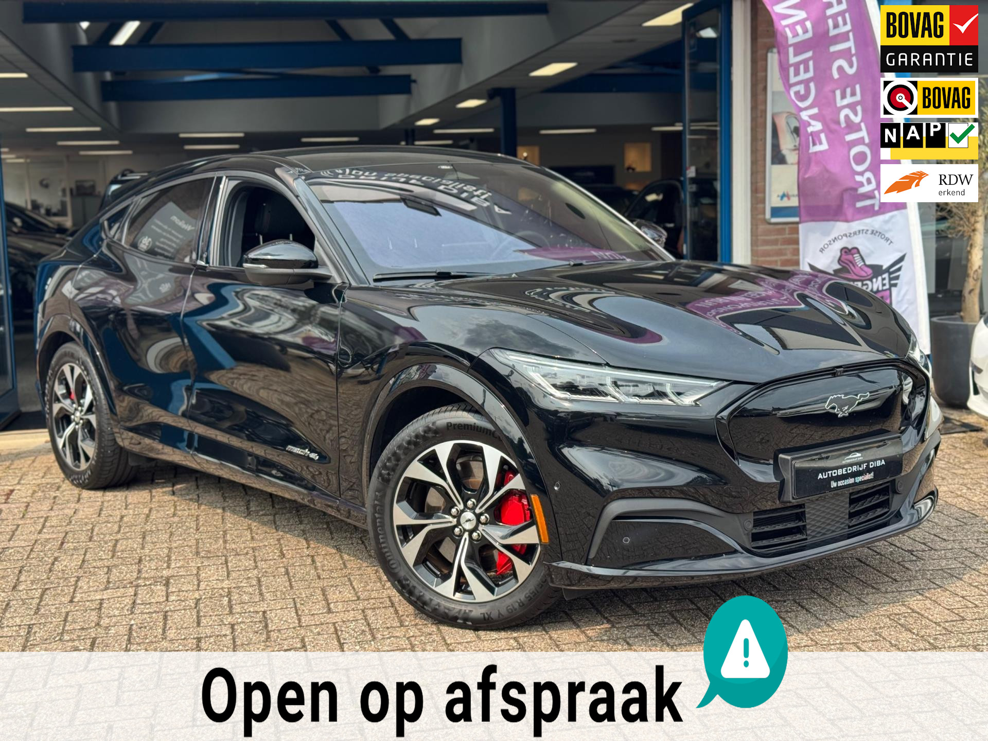 Ford Mustang Mach-E AWD 75 kWh 2021NAVI B&O NAP BTW 1e Eig! 45414396-0.jpg | Autobedrijf Diba