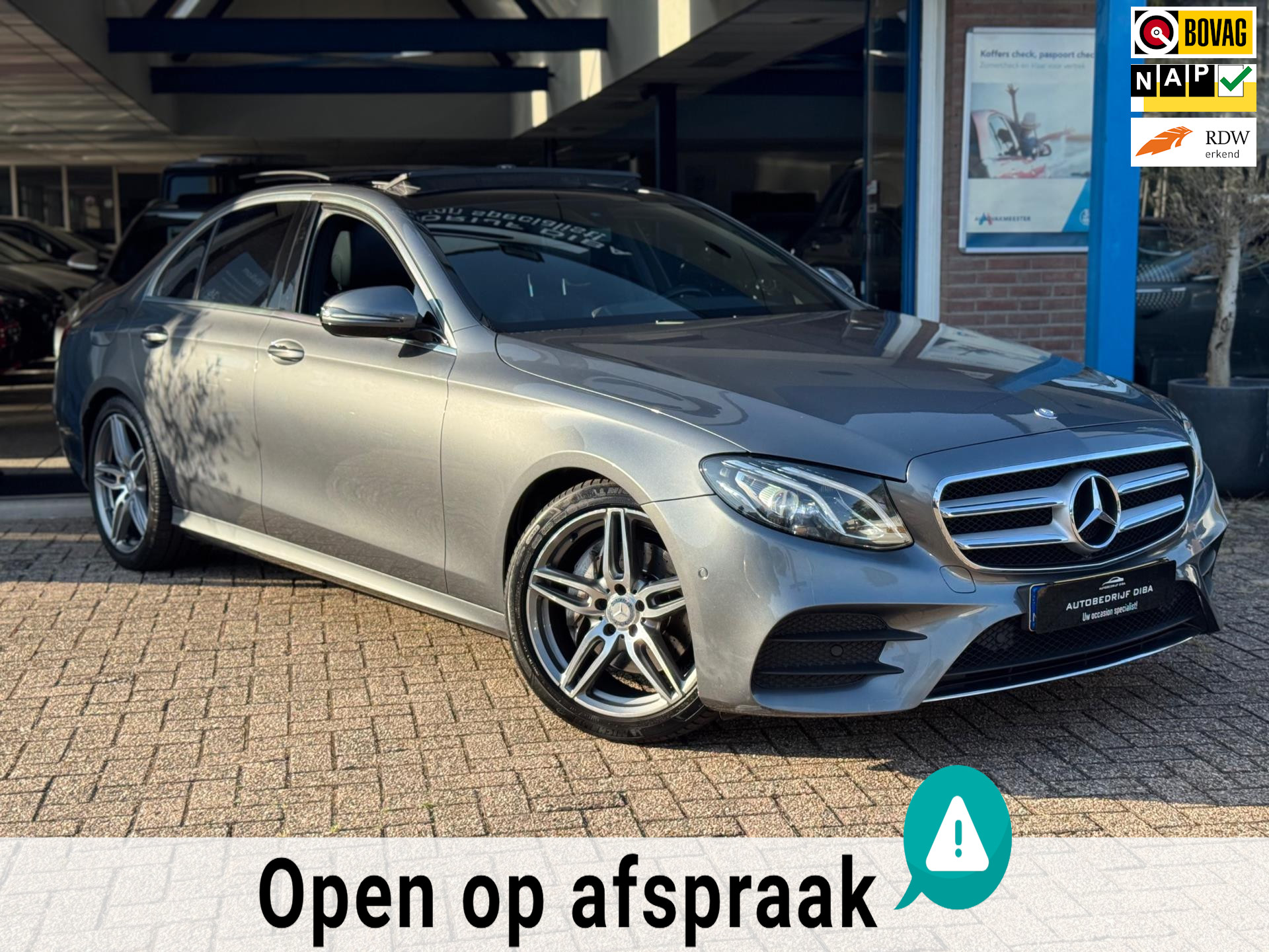 Mercedes-Benz E-Klasse 200 AMG-Line 2016 AUT PANO CAMERA NAP 45863580-0.jpg | Autobedrijf Diba