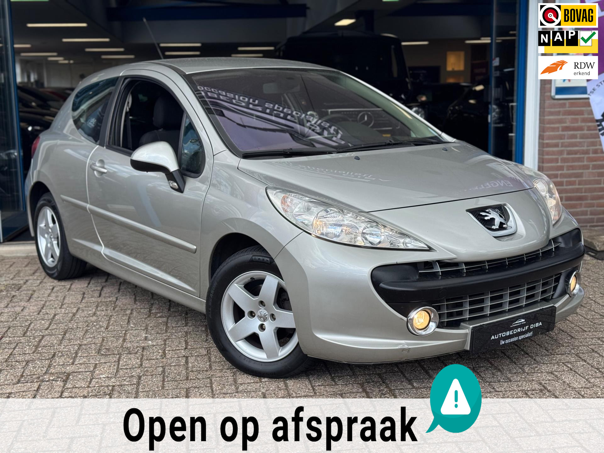 Peugeot 207 1.4-16V XS Pack 2007 GRIJS 3drs NAP 46661129-0.jpg | Autobedrijf Diba