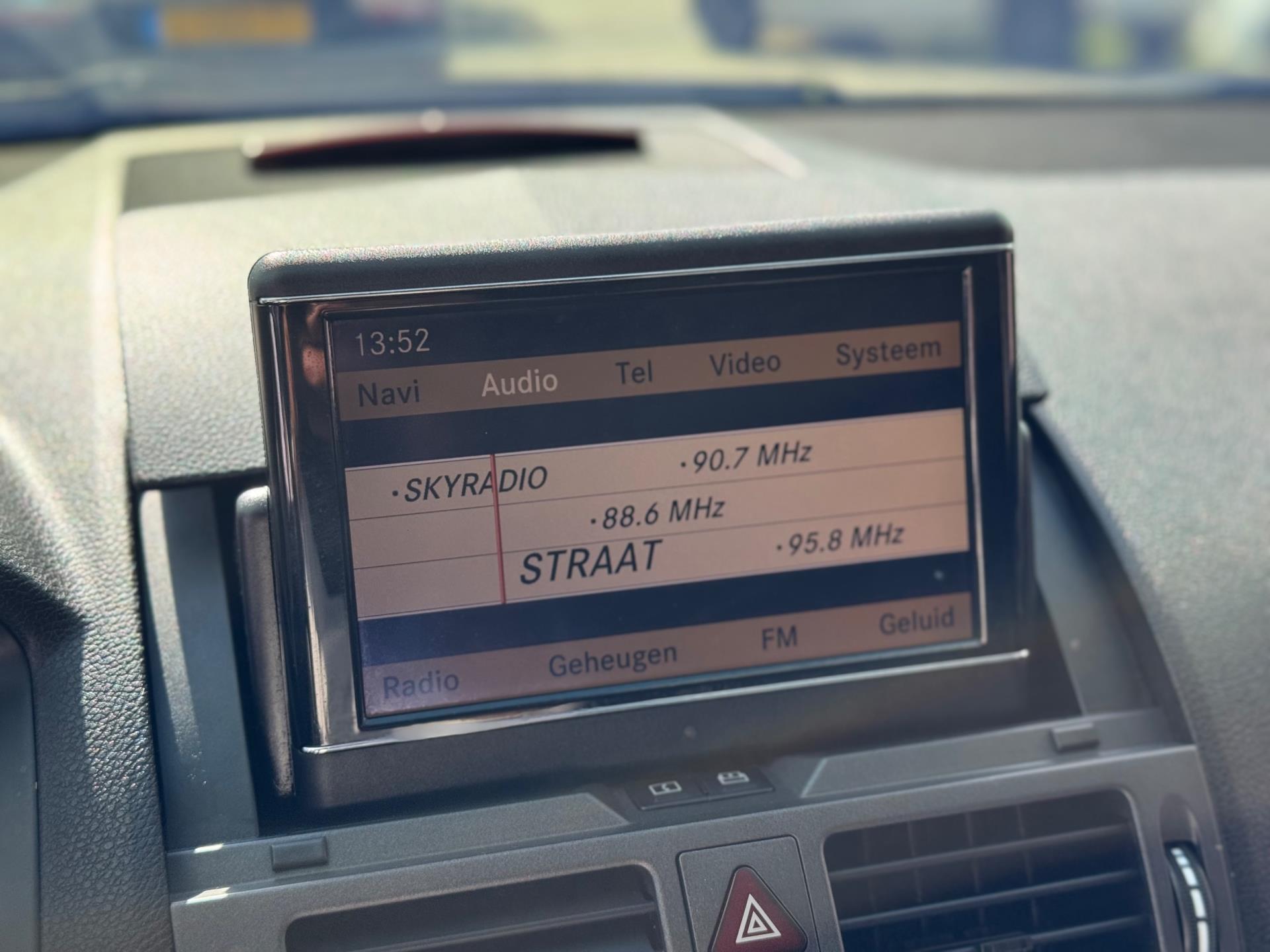 Mercedes-Benz C-Klasse Estate AMG 63 2009 ZWART Youngtimer! 47974954-52.jpg | Autobedrijf Diba