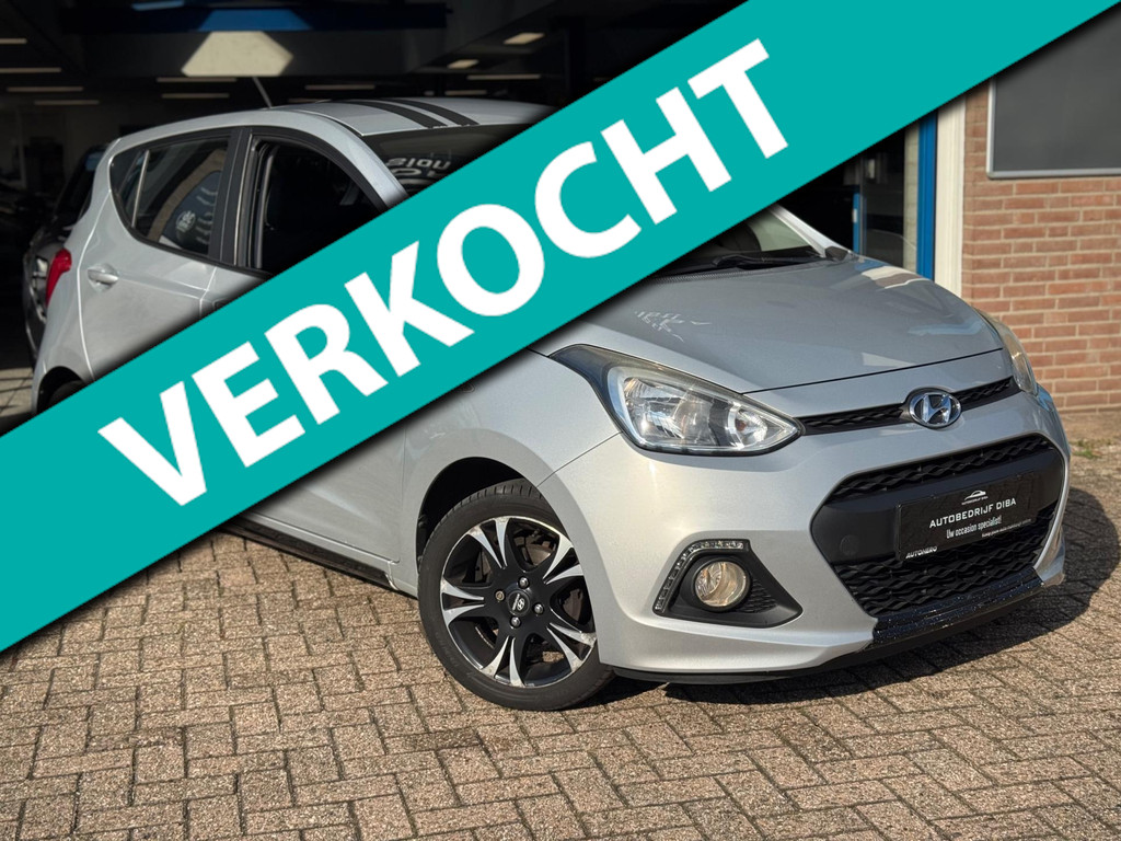 Hyundai i10 1.0i i-Motion Comfort Plus 2014 GRIJS AIRCO NAP! 48105946-0.jpg | Autobedrijf Diba