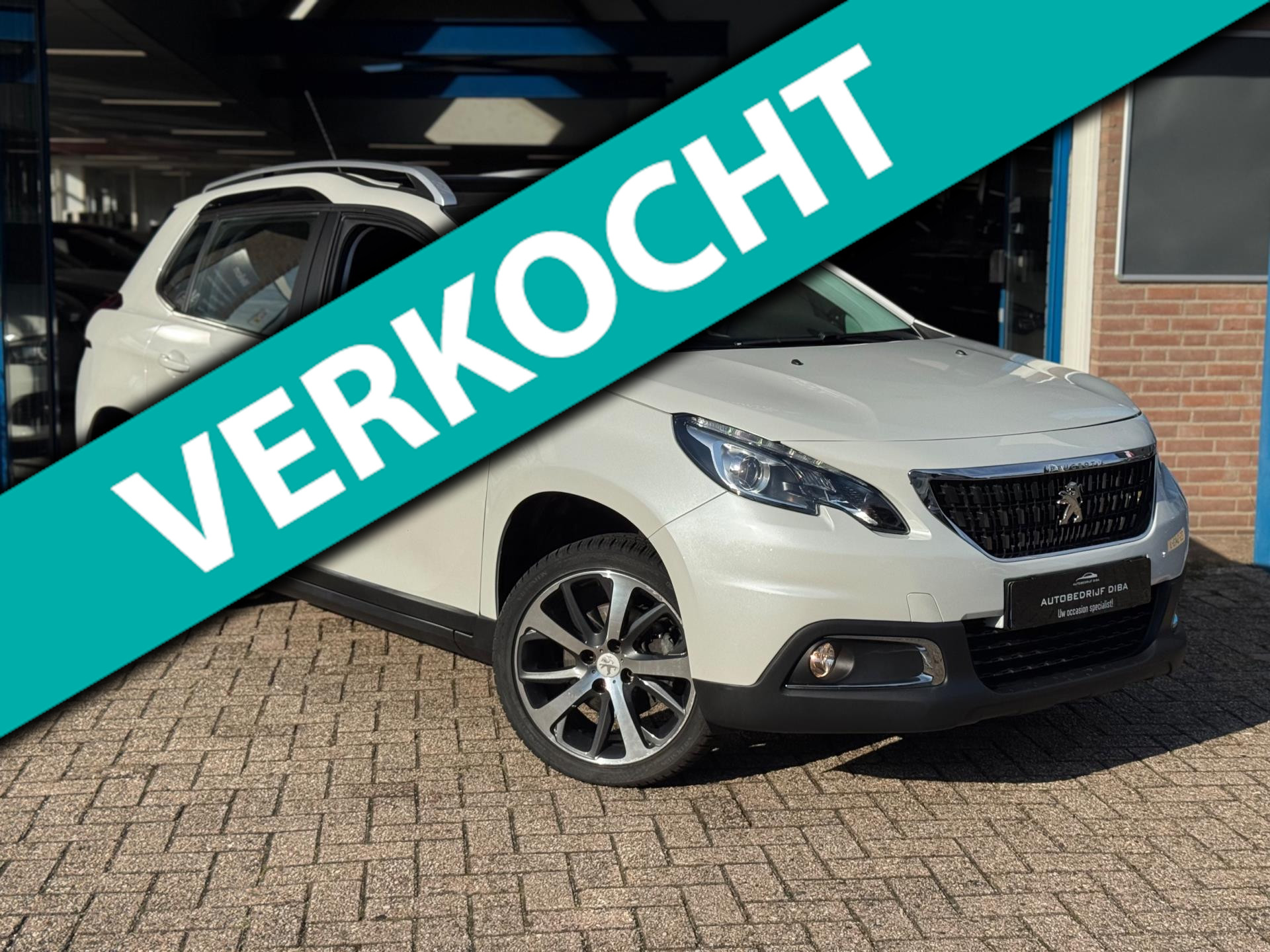 Peugeot 2008 1.2 PureTech Blue Lion 2018 NAVI CLIMA NAP! 48269990-0.jpg | Autobedrijf Diba