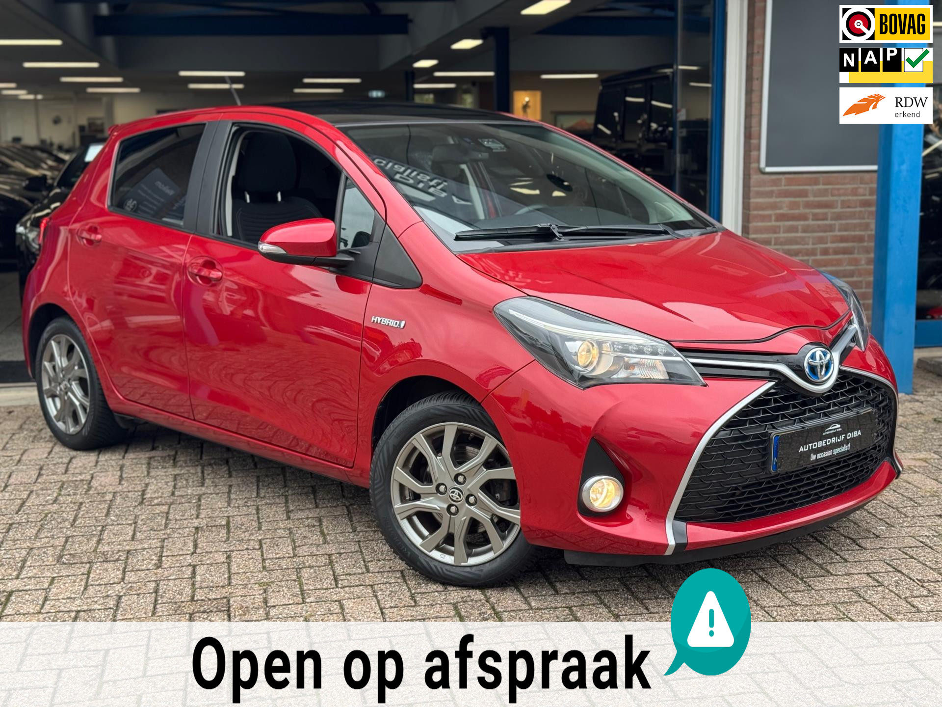 Toyota Yaris 1.5 Hybrid Dynamic 2016 AUT PANO CLIMA LM NAP! 48335305-0.jpg | Autobedrijf Diba