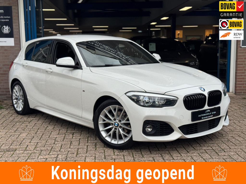 BMW 1 Serie 118i M-Pakket 2019 WIT AUT NAVI CAMERA ACC NAP! 48629493-0.jpg | Autobedrijf Diba