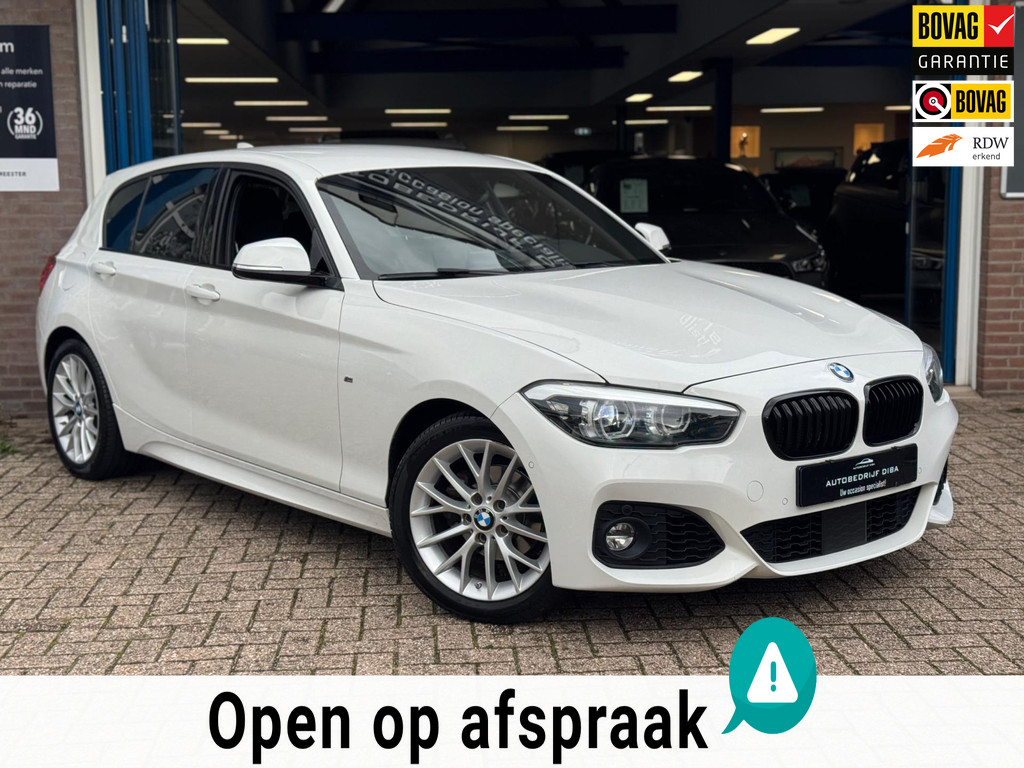 BMW 1 Serie 118i M-Pakket 2019 WIT AUT NAVI CAMERA ACC NAP! 48629493-0.jpg | Autobedrijf Diba