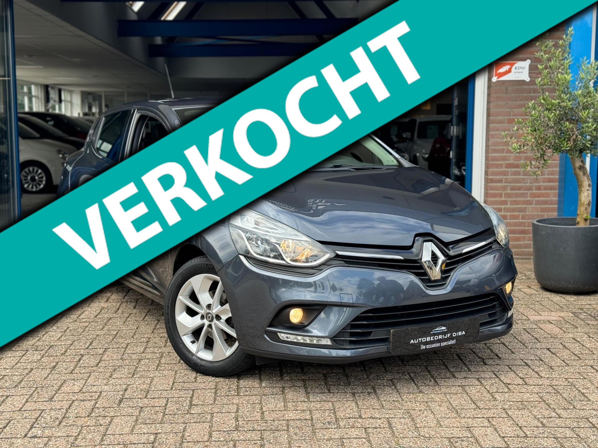 Renault Clio 0.9 TCe Limited 2018 NAVI AIRCO LM NAP 1e NAP! 48675970-0.jpg | Autobedrijf Diba