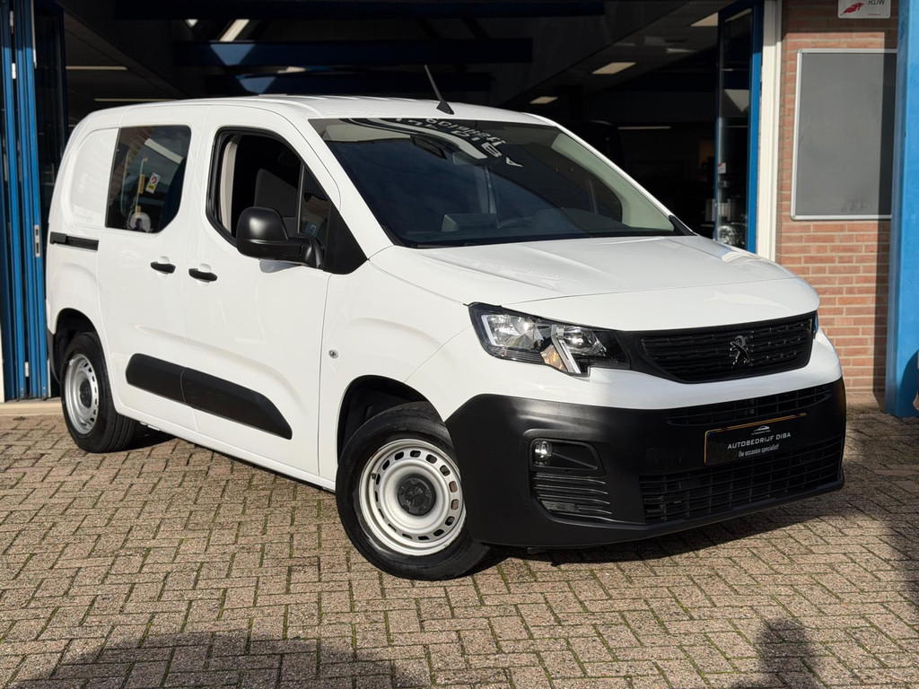 Peugeot Partner 1.2 PureTech Premium 2022 WIT NAVI AIRCO BTW 49041042-0.jpg | Autobedrijf Diba