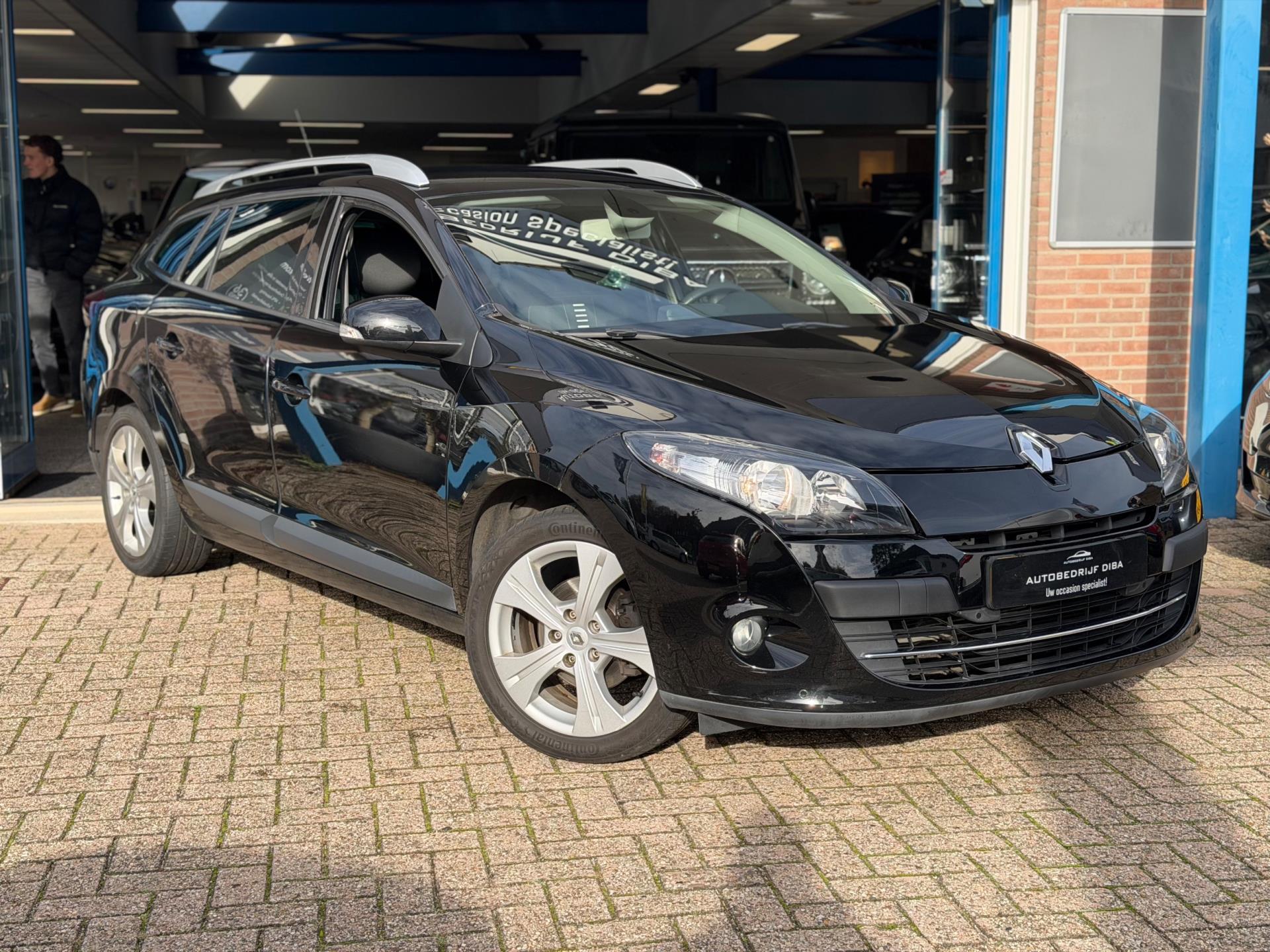 Renault Mégane Estate 1.4 TCe Parisienne 2011 Zwart NAVI NAP 49248636-0.jpg | Autobedrijf Diba