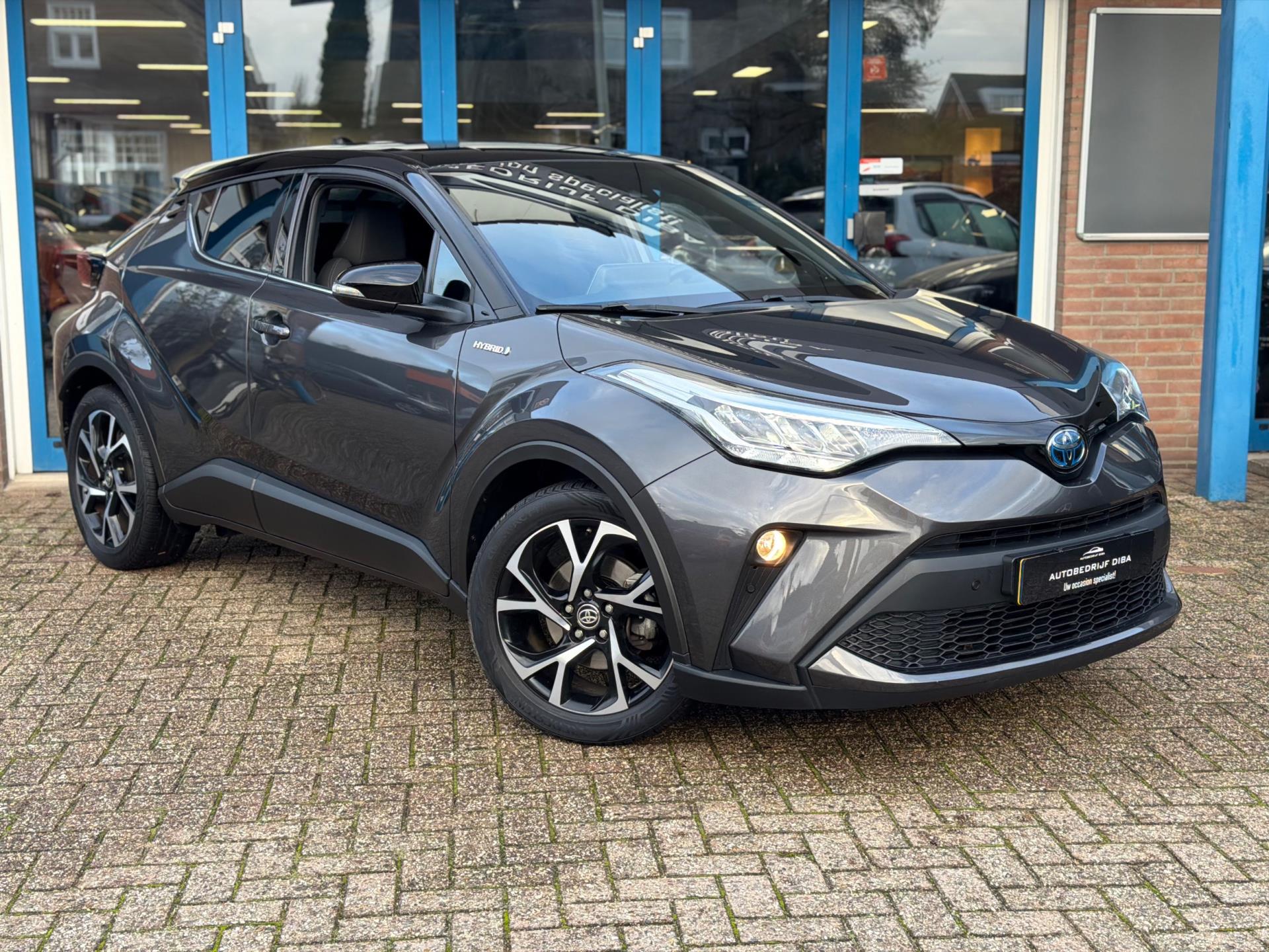 Toyota C-HR 1.8 Hybrid Style 2021 AUT NAVI CLIMA CAMERA BTW! 49502402-0.jpg | Autobedrijf Diba