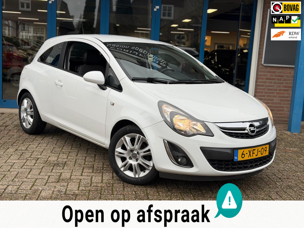 Opel Corsa 1.2-16V BlitZ Wit 3drs 2014 AIRCO LM NAP 50050521-0.jpg | Autobedrijf Diba