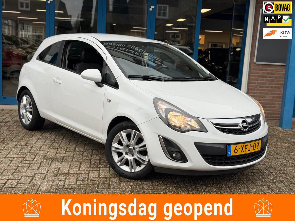 Opel Corsa 1.2-16V BlitZ Wit 3drs 2014 AIRCO LM NAP 50050521-0.jpg | Autobedrijf Diba