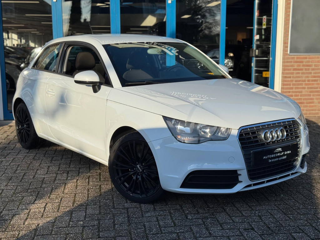 Audi A1 1.2 TFSI Connect 2012 3drs WIT NAVI AIRCO LM NAP 50653424-0.jpg | Autobedrijf Diba