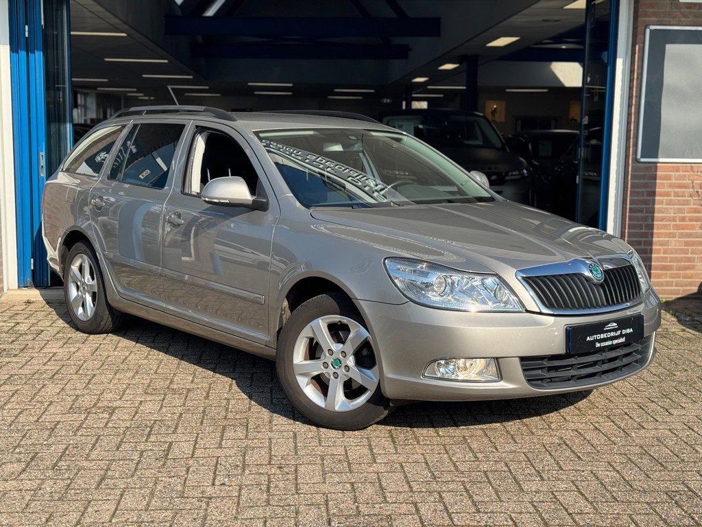 Škoda Octavia Combi 1.2 TSI Elegance 2011 AIRCO Trekh NAP 51838451-0.jpg | Autobedrijf Diba