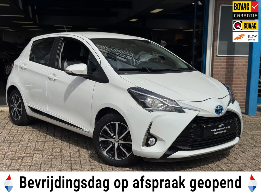 Toyota Yaris 1.5 Hybrid Design Sport 2018 AUT NAVI AIRCO NAP 52906774-0.jpg | Autobedrijf Diba
