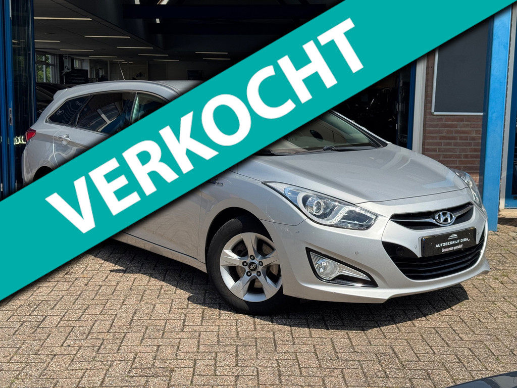Hyundai i40 Wagon 1.6 GDI Business Edition 2012 NAVI LM NAP! 54482797-0.jpg | Autobedrijf Diba