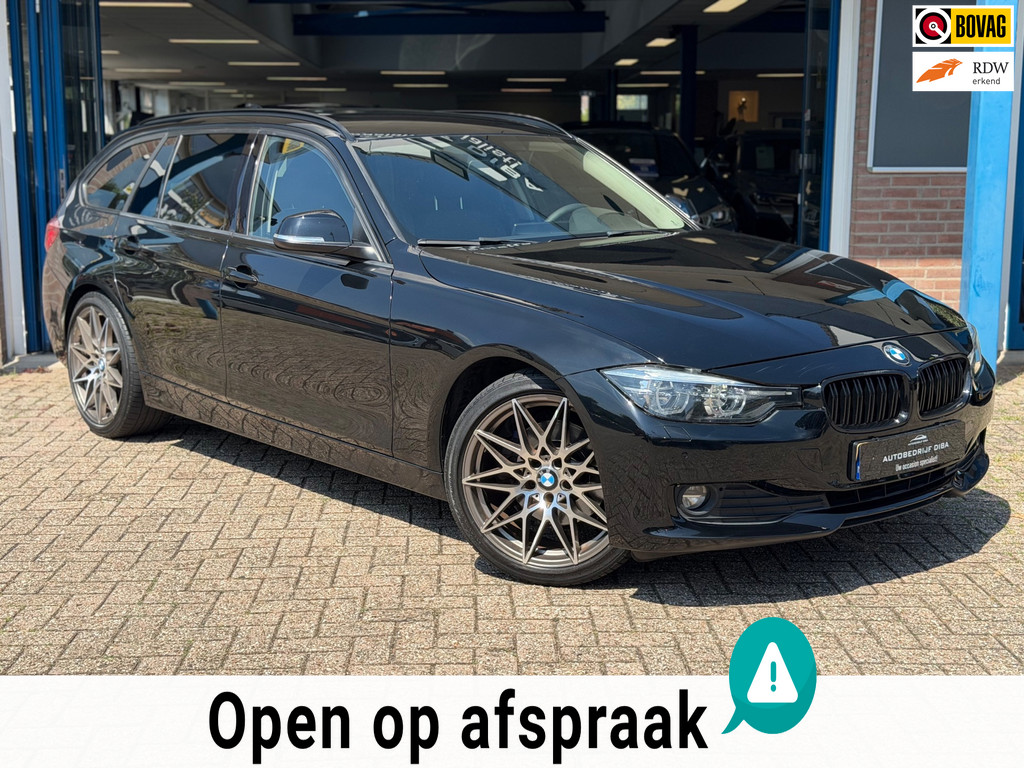 BMW 3 Serie Touring 330i MSport Edition 2018 AUT NAVI LM NAP 54888640-0.jpg | Autobedrijf Diba